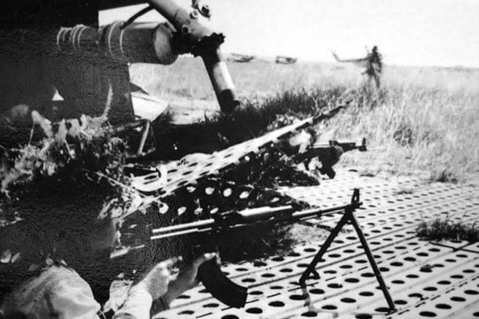 [Quiz] Sân bay chiến lược nào bị đặc công ta đánh phá để cắt đường không của địch tại miền Tây Nam Bộ?