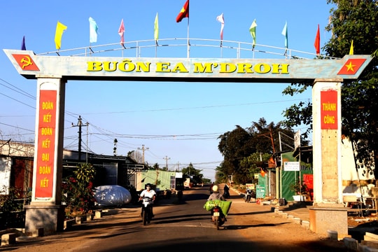 Ngày mới trên Buôn cháy Ea M'droh anh hùng