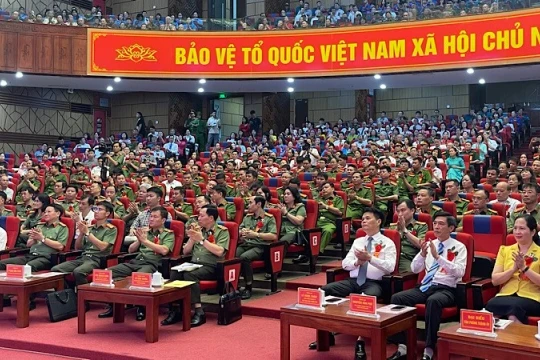 Hải Phòng biểu dương, khen thưởng các tập thể, cá nhân có thành tích xuất sắc trong phong trào bảo vệ an ninh Tổ quốc