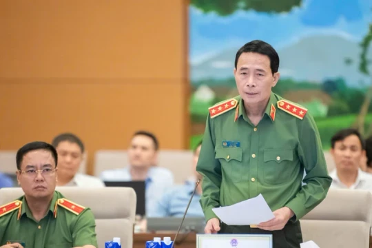 Nâng cao chất lượng công tác pháp chế và cải cách hành chính trong Công an nhân dân