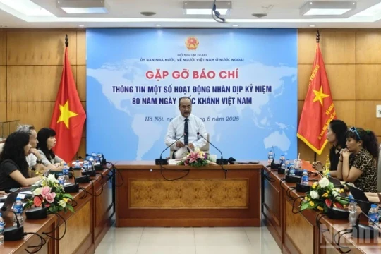 Tổ chức nhiều hoạt động ý nghĩa cho kiều bào nhân dịp kỷ niệm Quốc khánh 2/9