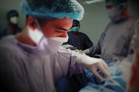 Tô thắm hình ảnh người chiến sĩ Công an nhân dân trong lòng nhân dân nước bạn