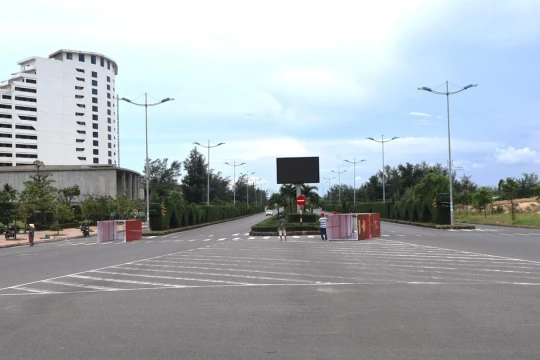 Cán bộ, nhân dân tỉnh Quảng Trị “Cùng Việt Nam tiến bước” trên tuyến đường Võ Nguyên Giáp