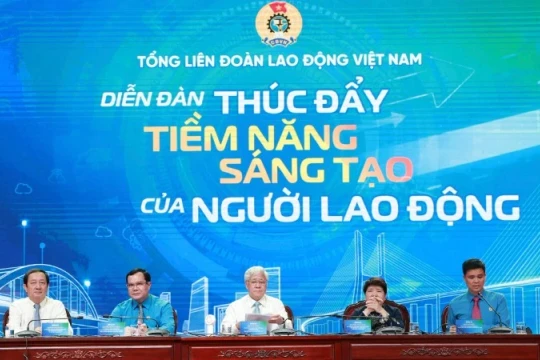 Thúc đẩy tinh thần đổi mới, sáng tạo và khát vọng cống hiến của người lao động