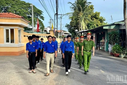 Tuổi trẻ Đồng Tháp tại Ngày hội “Khát vọng non sông”, đi bộ “Cùng Việt Nam tiến bước”