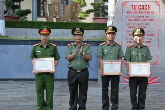 Lá cờ đầu trong bảo vệ an ninh quốc gia, giữ vững bình yên cuộc sống