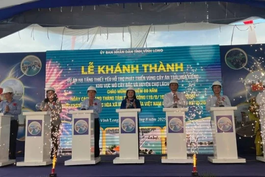 Khánh thành công trình thiết yếu hỗ trợ vùng cây ăn trái tỉnh Vĩnh Long