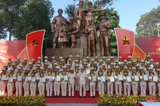 Công an Thành phố Hồ Chí Minh vinh danh 80 cán bộ, chiến sĩ tiêu biểu trong lực lượng