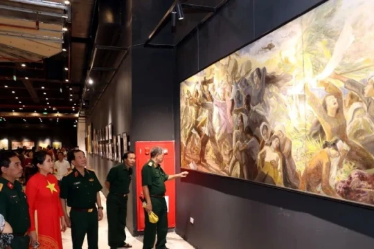 Dấu ấn 80 năm qua Triển lãm mỹ thuật “Những ngày tháng lịch sử”