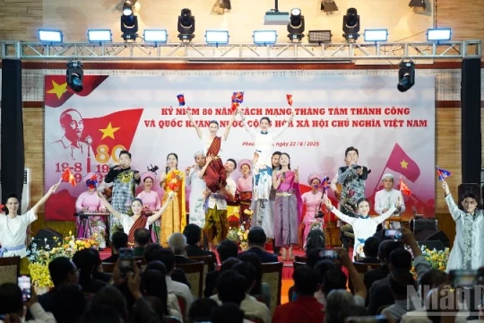 Xúc động và tự hào lễ kỷ niệm 80 năm Quốc khánh tại Campuchia