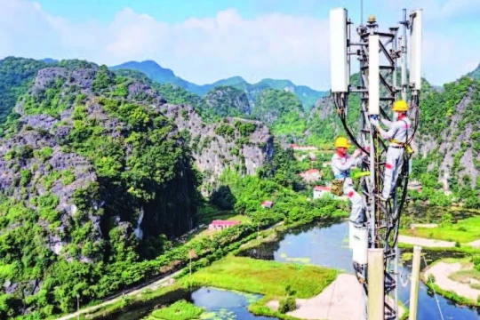 Góp phần kiến tạo quốc gia tự chủ