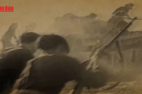 [Video] Ngày 22/8/1945, làn sóng cách mạng lan rộng, nhiều địa phương đồng loạt giành chính quyền
