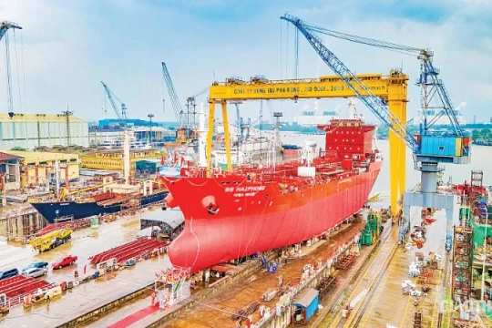 Tái định hình kinh tế biển