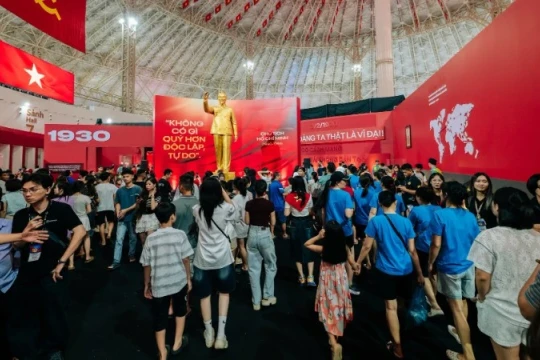 Tái hiện chặng đường 21 năm kháng chiến chống Mỹ gian khổ nhưng rất đỗi tự hào