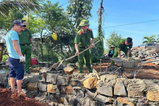 Xây căn nhà mơ ước cho người có hoàn cảnh khó khăn