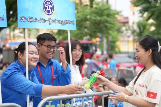 Nhân lên nghĩa đồng bào