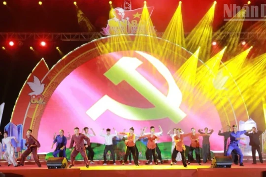 Lạng Sơn tổ chức chương trình nghệ thuật chào mừng kỷ niệm 80 năm Cách mạng Tháng Tám và Quốc khánh 2/9