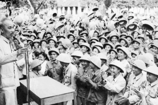 Hồ Chí Minh và các Tổng Bí thư của Đảng: Những chân dung vĩ đại làm nên lịch sử Việt Nam