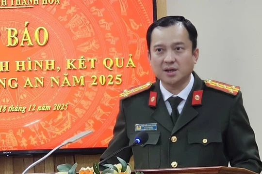 Công an Thanh Hóa được tặng Cờ dẫn đầu trong trào thi đua năm 2025