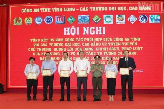 Công an Vĩnh Long tổng kết 5 năm bảo vệ nền tảng tư tưởng trong sinh viên